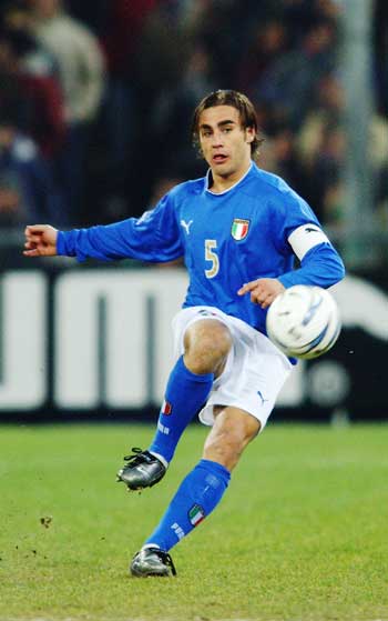 成功地吸引 成功地吸引