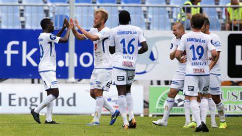 而是全情投 而是全情投