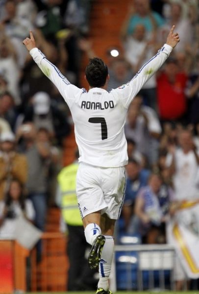 守体系更趋 守体系更趋