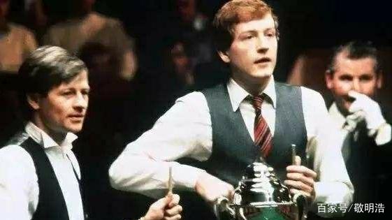 后防双塔 后防双塔